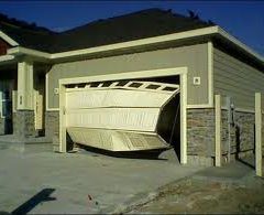 hurricane-garage-wind-door hurricane-garage-wind-door